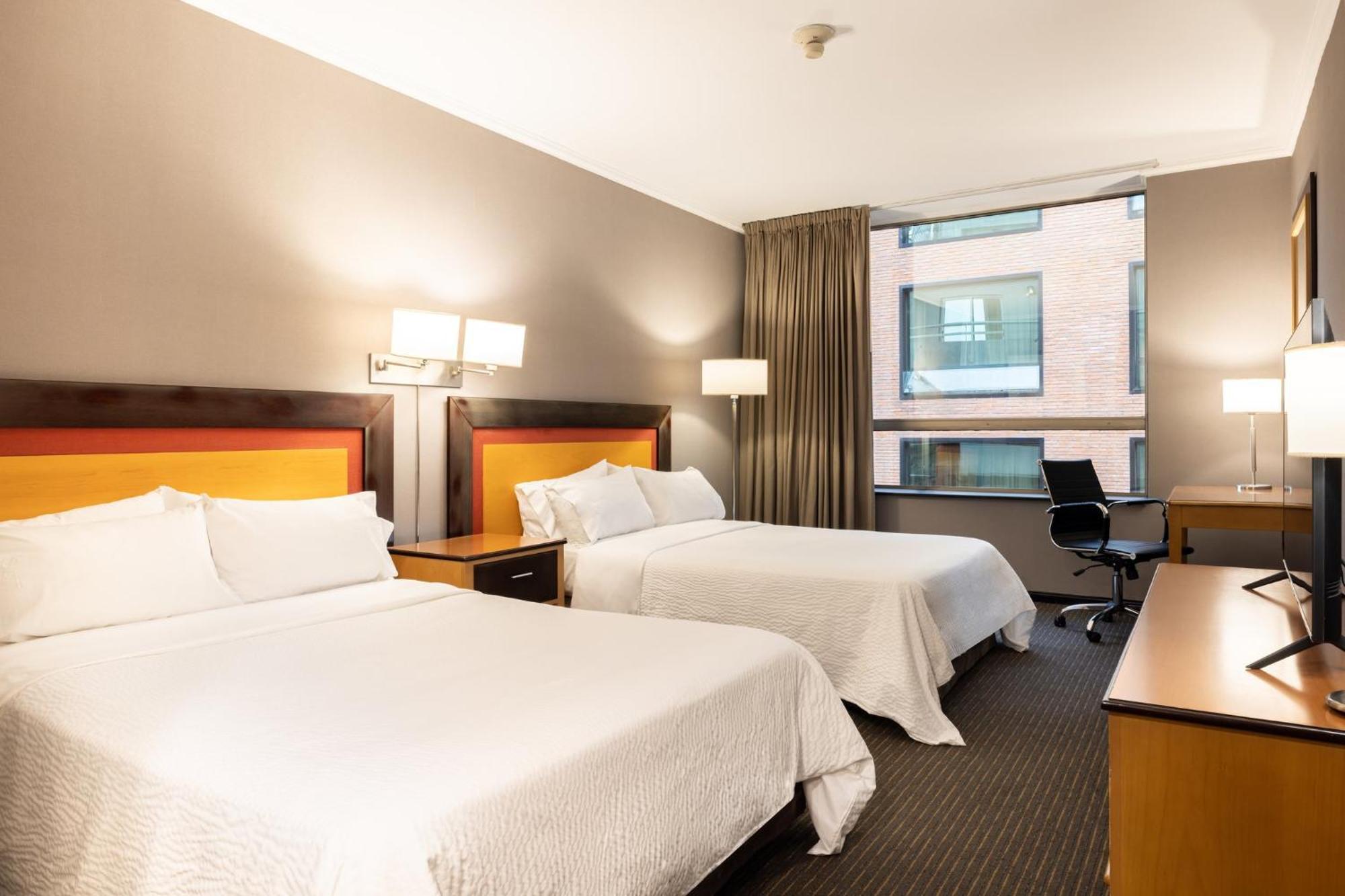 Holiday Inn Express Puerto Madero By Ihg Буэнос-Айрес Экстерьер фото