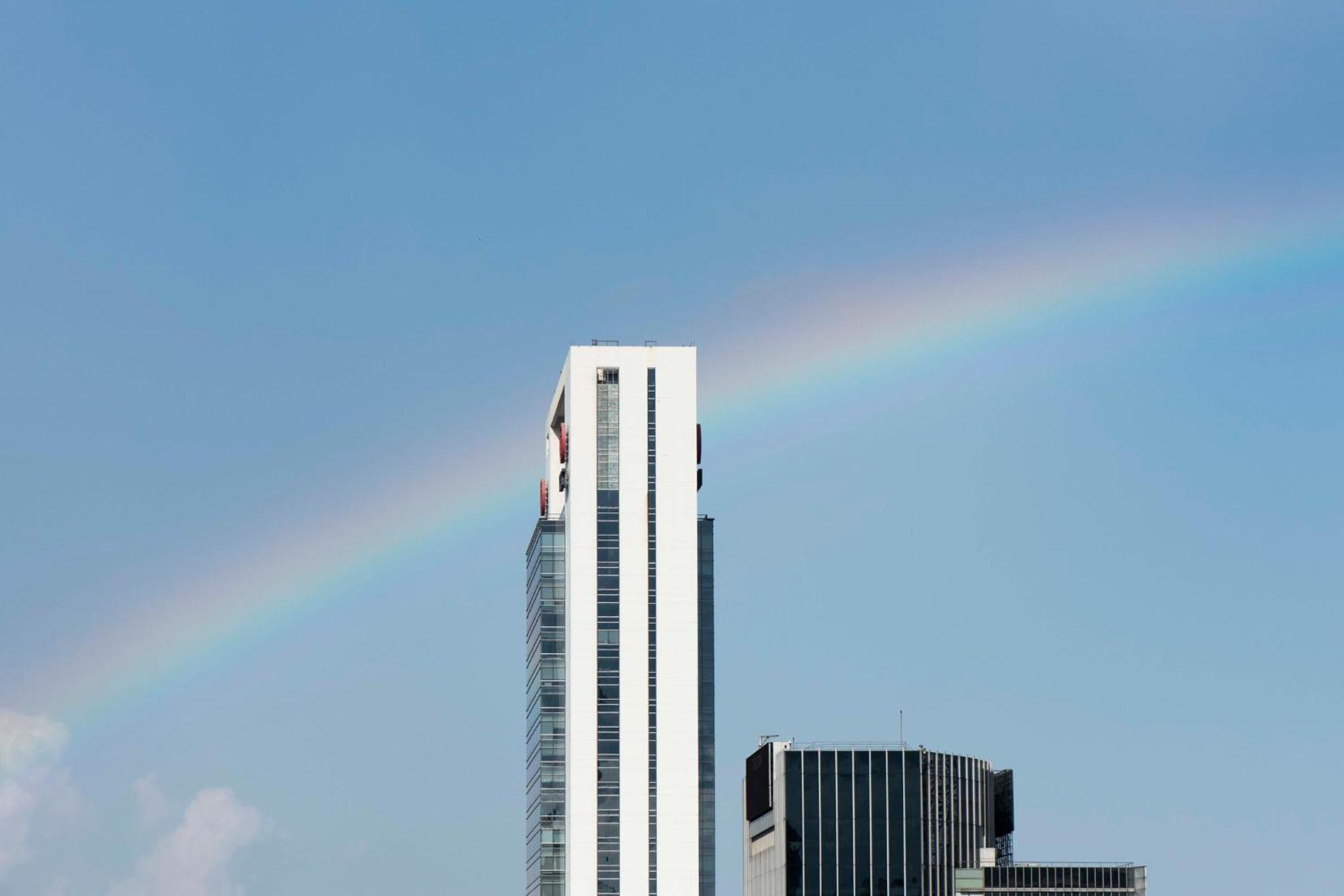 Holiday Inn Express Puerto Madero By Ihg Буэнос-Айрес Экстерьер фото
